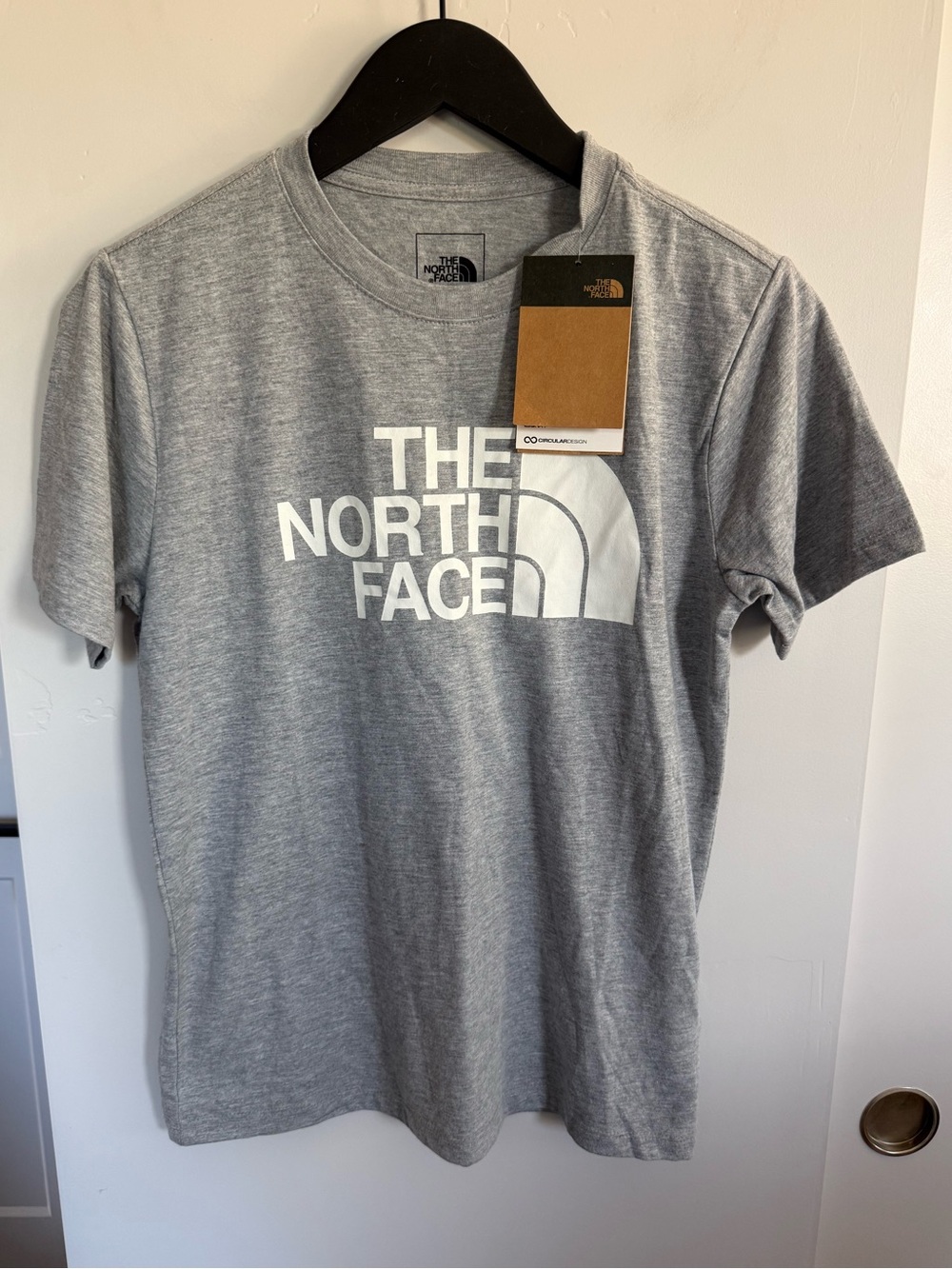 NWT The North Face Half Dome Short Sleeve Tee Size Small